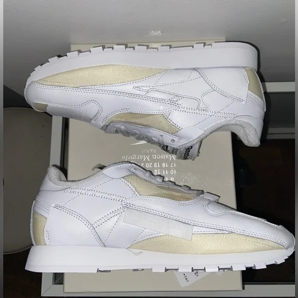 Maison Margiela x Reebok classic edition memory of sneakers 9US​​​​